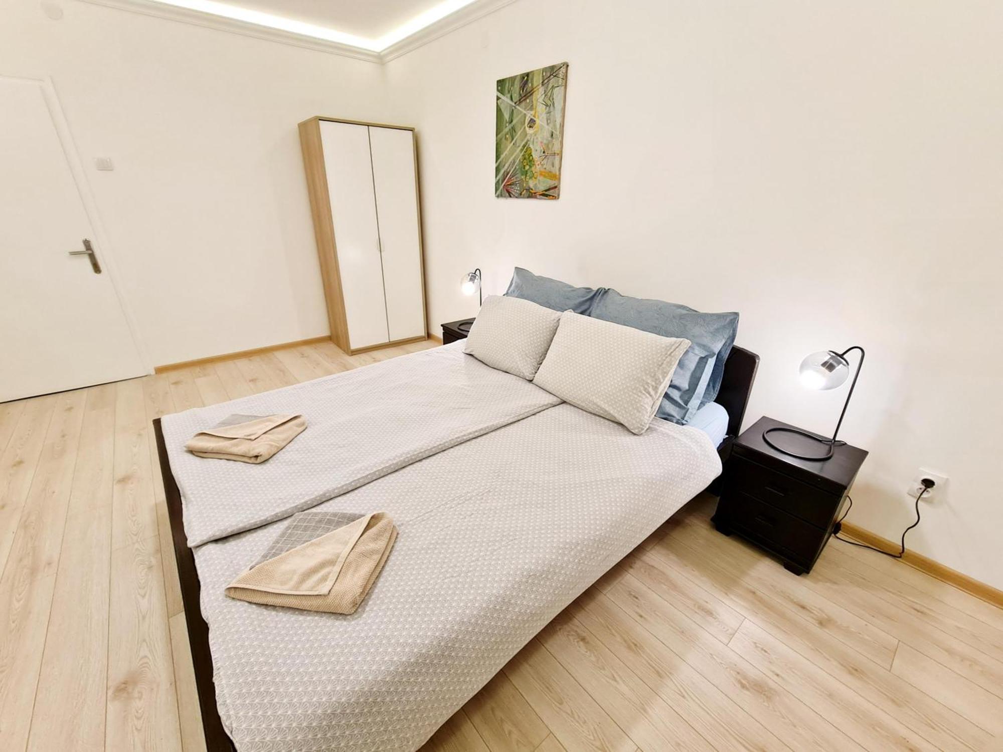 Modern Central Apartments Renovated Belgrado Esterno foto